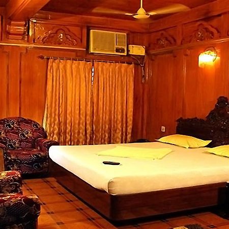 Hotel Sagar Kambam Zewnętrze zdjęcie